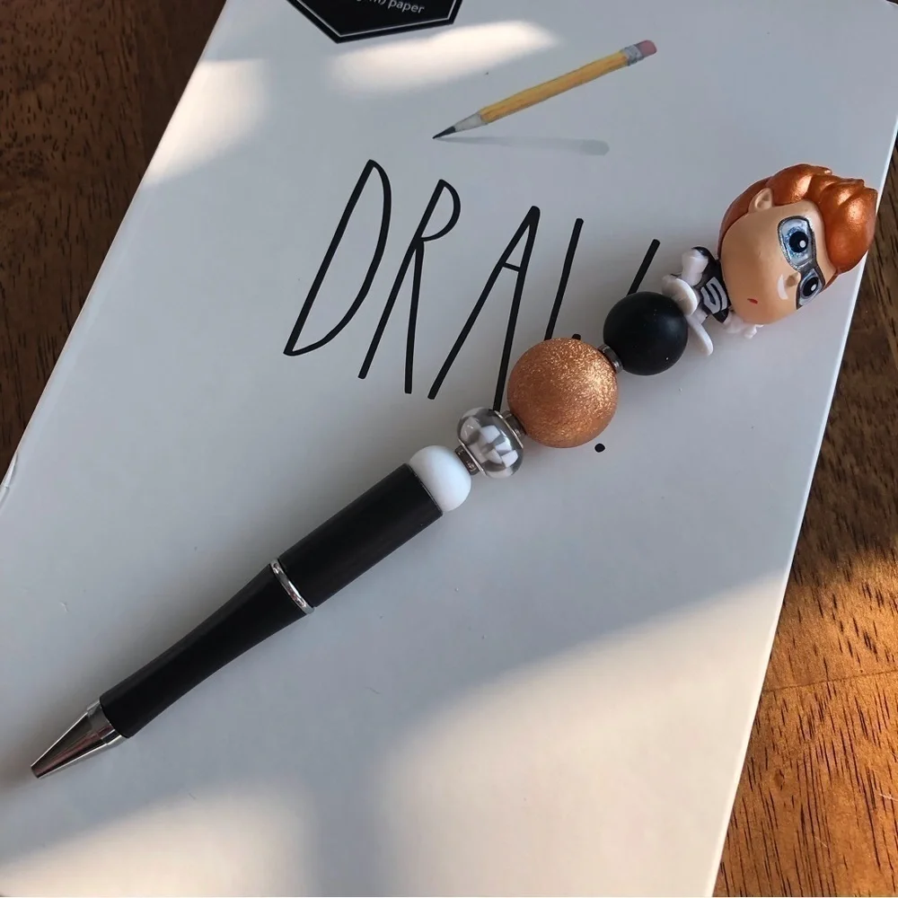 Disney Doorables: The Incredibles: Syndrome handmade beaded pen